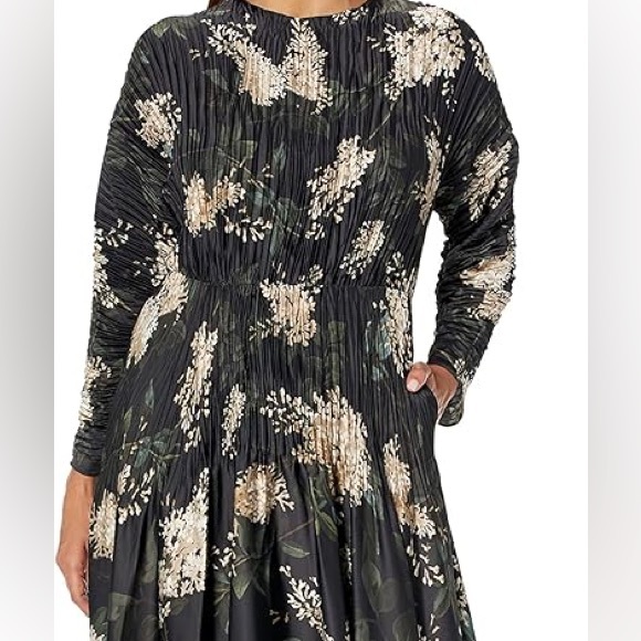 Vince Lilac Micro Pleated Boat Neck Dress - Picture 4 of 5